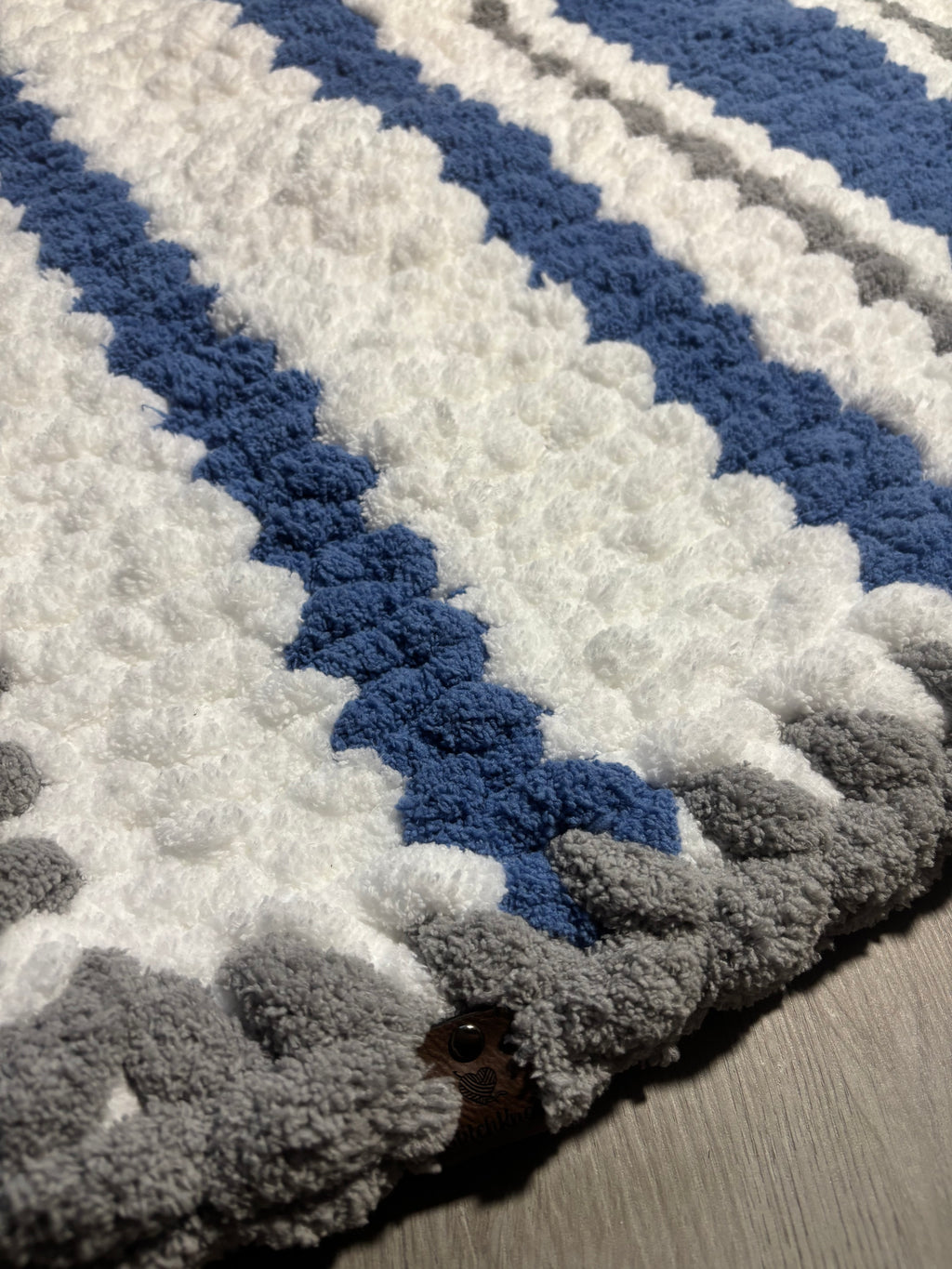 Chunky Hand-knit Baby Blanket