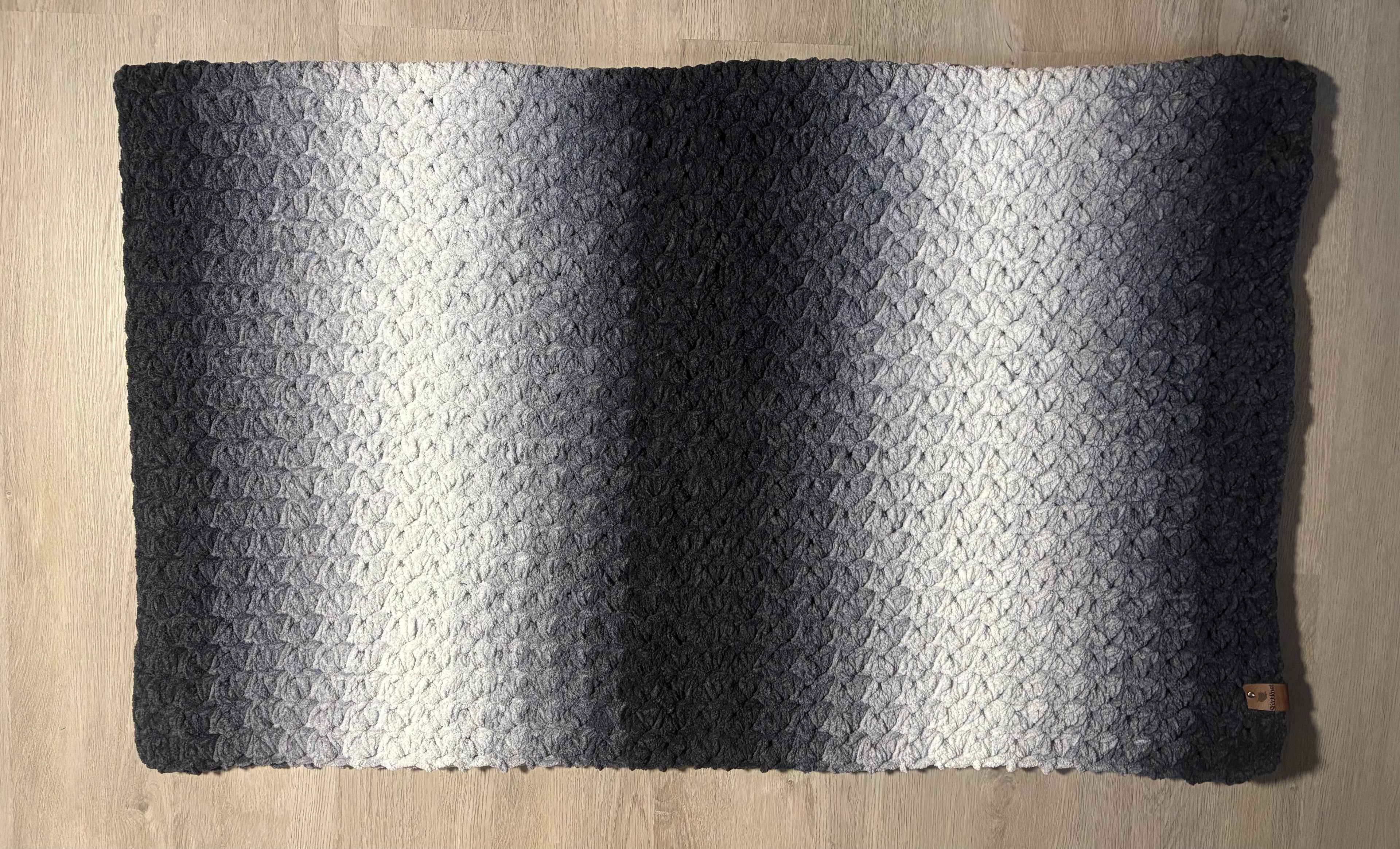 Phasing Throw Blanket